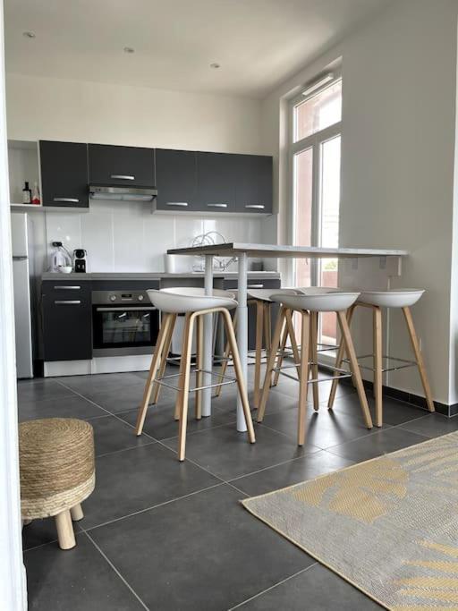 Le Triomphe Logement Central, 8 Pax 3 Chambres Marseilles Exterior foto